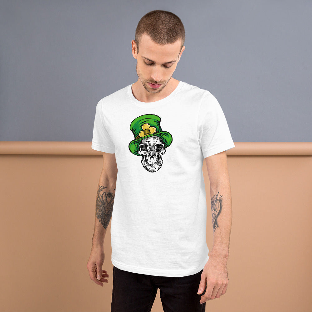 Guy wearing a St Patricks Day T-Shirt with a Leprechaun Skull T-Shirt